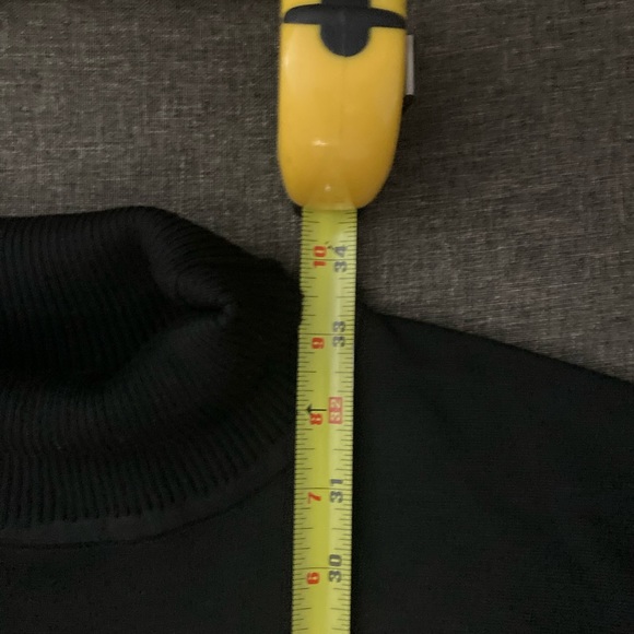 Dress - Picture 9 of 11